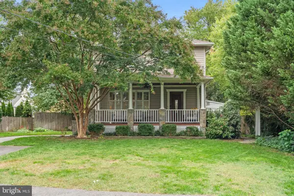 3017 King St, ALEXANDRIA, VA 22302