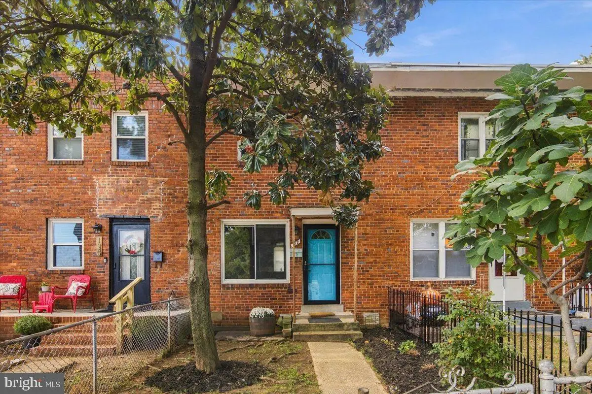 122 Dale St, Alexandria, VA 22305 - #1