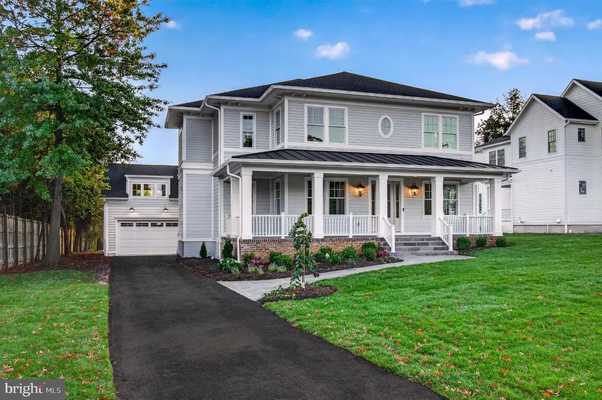 1208 Janneys Ln, Alexandria, VA 22302 - #1