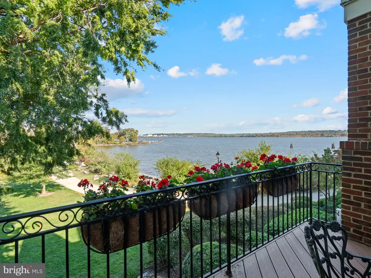 17 Keiths Ln, Alexandria, VA 22314 - #1