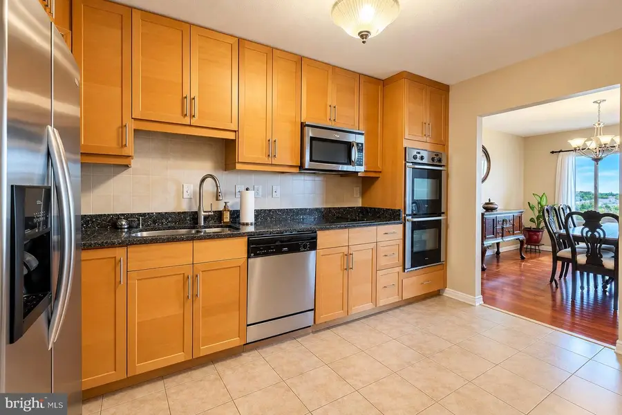 205 Yoakum Pkwy #809, Alexandria, VA 22304 - #3