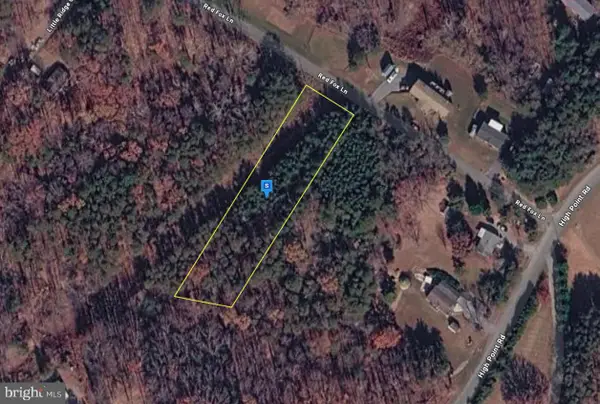 1090 Red Fox Ln, MONETA, VA 24121