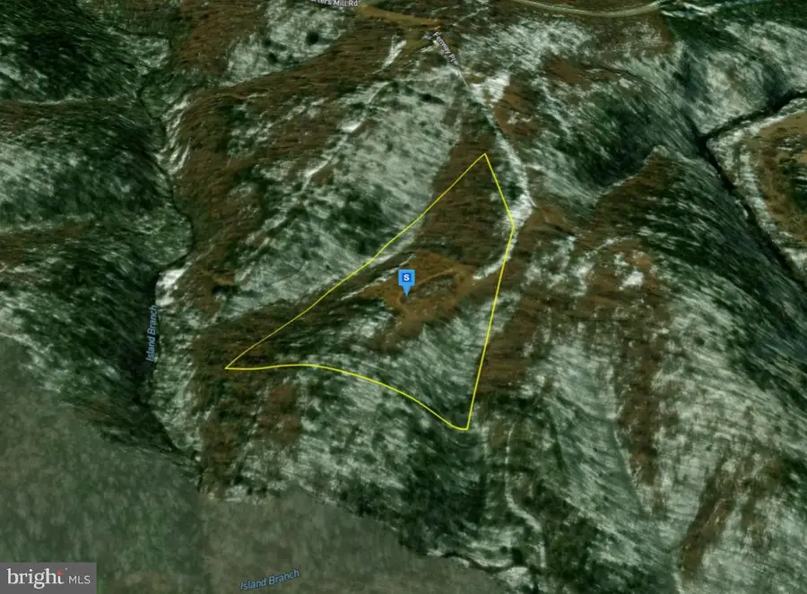 1101 Fenway Pl, Huddleston, VA 24104 - #2