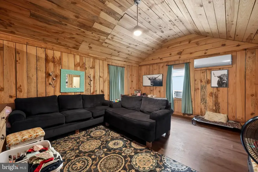 405 County Pond Rd, Freeman, VA 23856 - #3