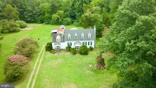 2788 Great Oak Rd, WARFIELD, VA 23889