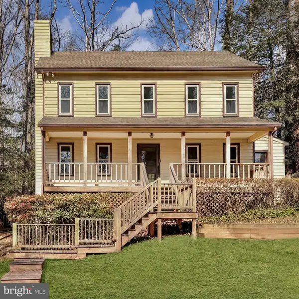 8700 Laumic Dr, NORTH CHESTERFIELD, VA 23224