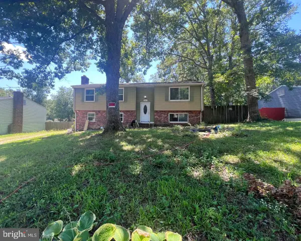 9613 Kendrick Rd, NORTH CHESTERFIELD, VA 23236