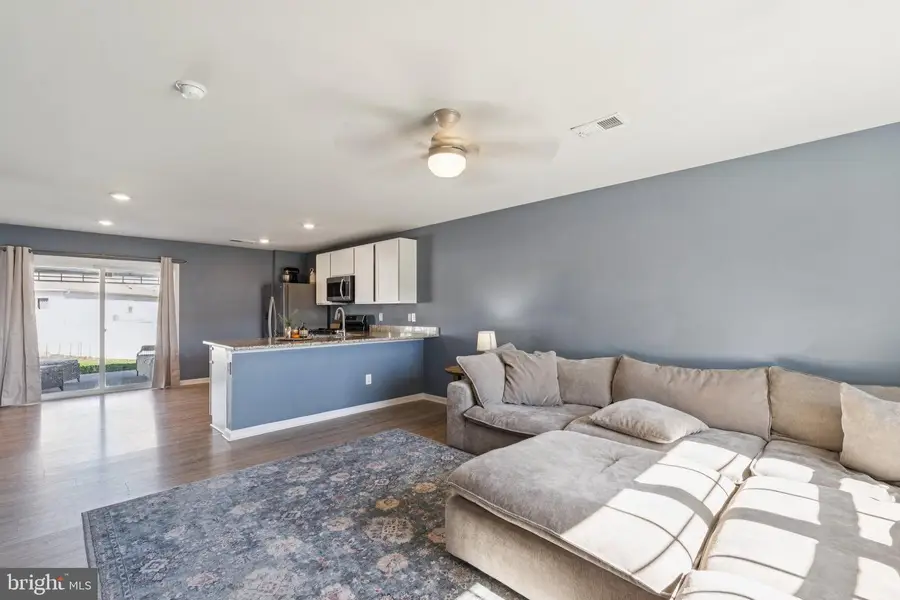 409 Mccormick Ct, Berryville, VA 22611 - Image #2