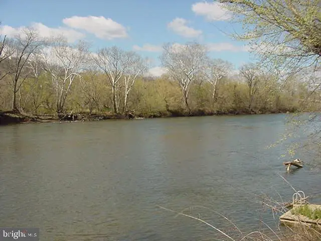 2465 Lockes Mill Rd, Berryville, VA 22611 - #2