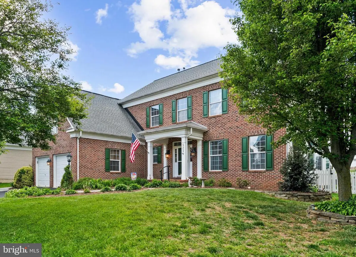 521 Page St, Berryville, VA 22611 - #1