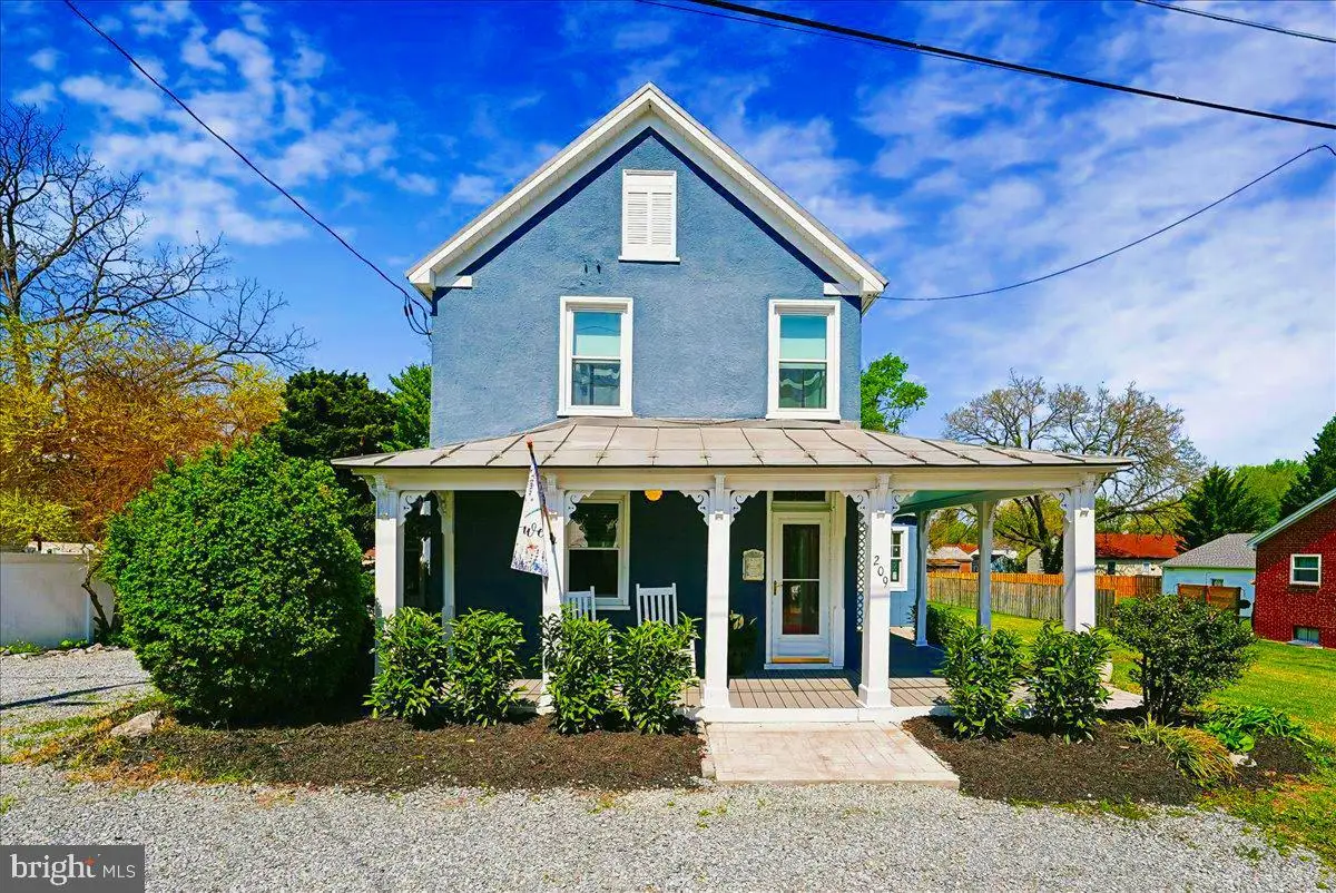 209 Rice St, Berryville, VA 22611 - #1
