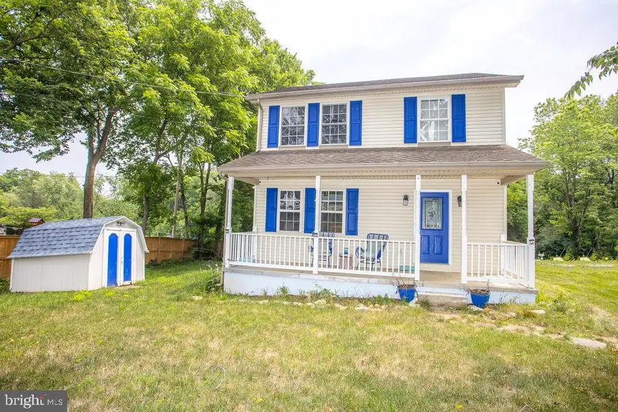 8 Whiting Ave, Boyce, VA 22620 - #2