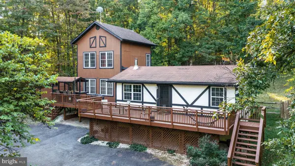 104 Laurel Ln, BLUEMONT, VA 20135