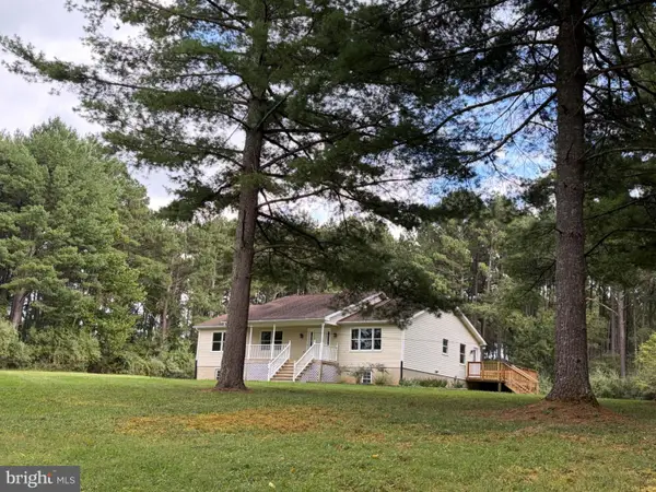 2983 Old Winchester Rd, BOYCE, VA 22620