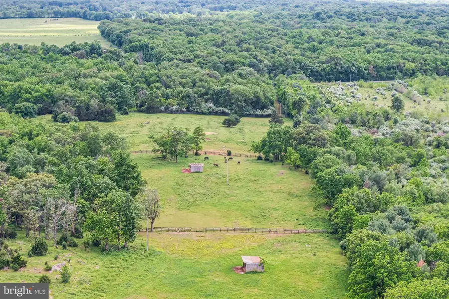 383 Naylee Ln, Berryville, VA 22611 - #2
