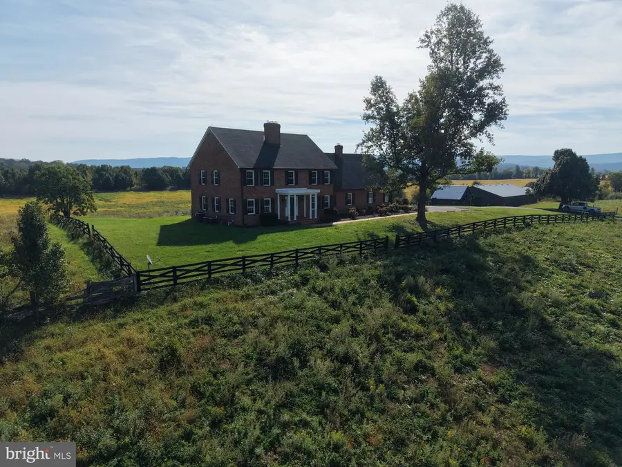 943 Parshall Rd, Berryville, VA 22611 - #3