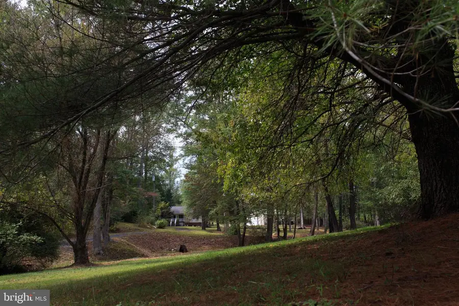 11330 Boston Dr, Boston, VA 22713 - Image #3