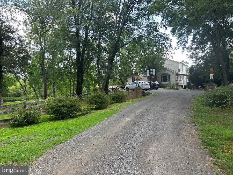 13078 Breezy Knoll Ln, Amissville, VA 20106 - #3