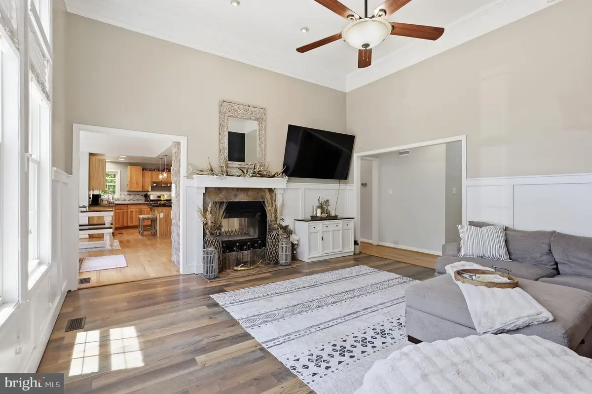 11064 Stream Side Ln, Culpeper, VA 22701 - #1