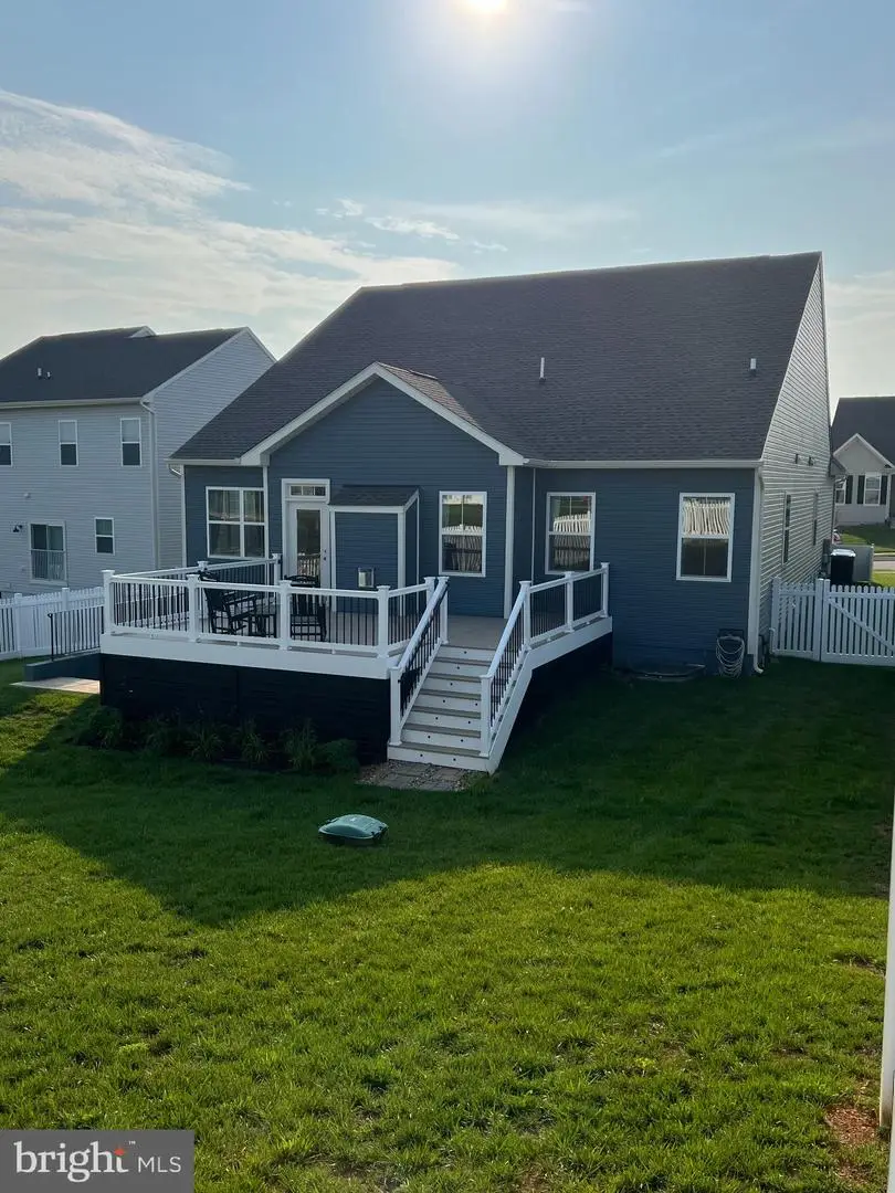 2320 Hawkshill Drive, Jeffersonton, VA 22724 - #2