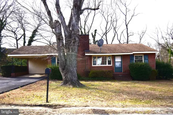 108 Martin St, BOWLING GREEN, VA 22427