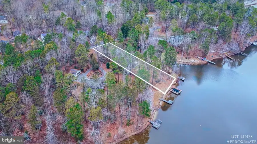 476 Lake Caroline Dr, Ruther Glen, VA 22546 - Image #3