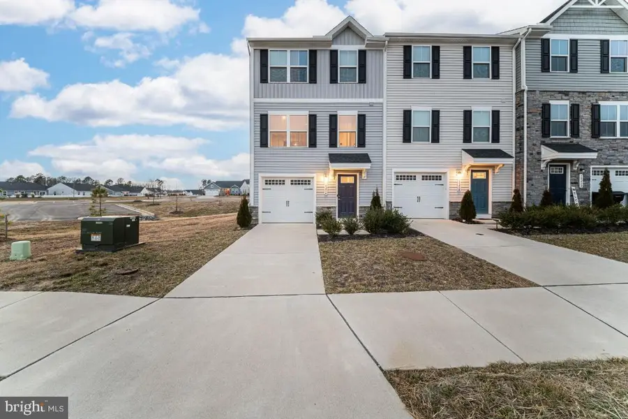 18256 Capital Ct, Ruther Glen, VA 22546 - Image #2