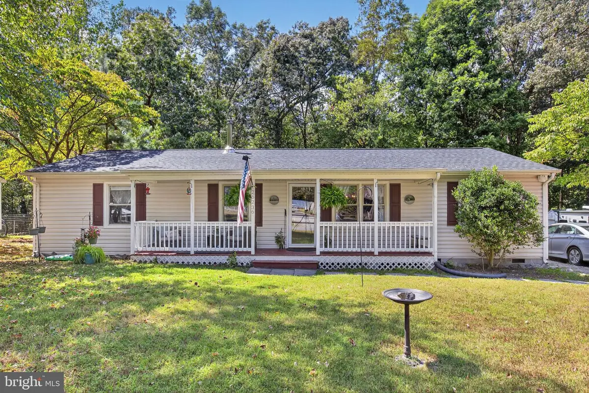 26236 Shannon Mill Dr, Ruther Glen, VA 22546 - #1