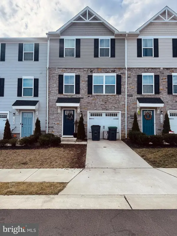 18240 Capital Ct, RUTHER GLEN, VA 22546