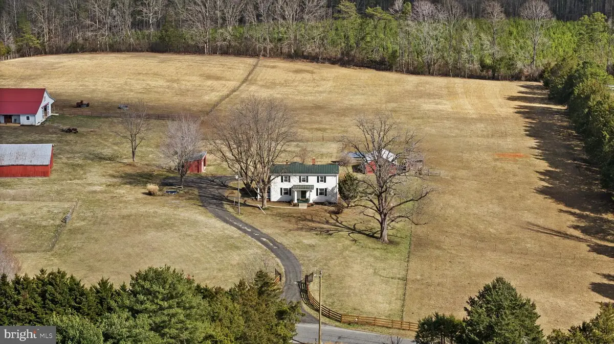 1815 Country Rd, Beaverdam, VA 23015 - #1