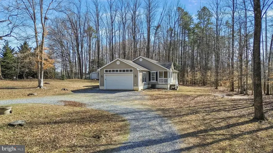 16352 Bullocks Rd, Woodford, VA 22580 - #3
