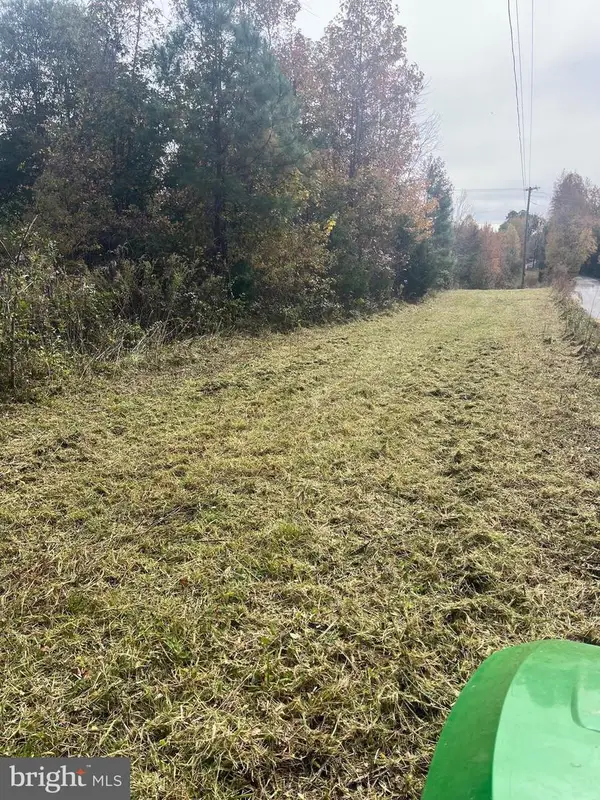 21263 Pendleton Rd, BOWLING GREEN, VA 22427