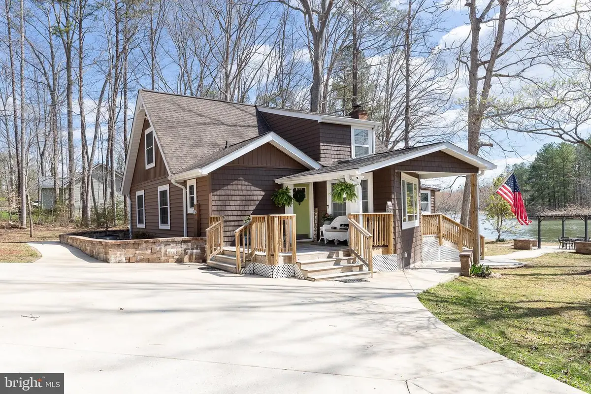 1000 Lake Heritage Dr, Ruther Glen, VA 22546 - #1