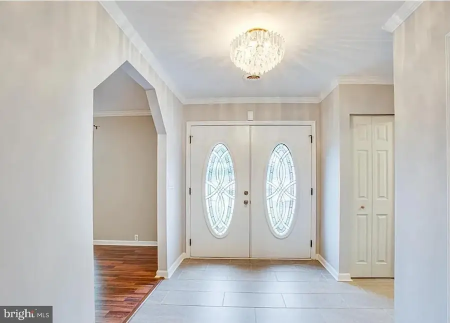 423 Frederick St, Port Royal, VA 22535 - #2