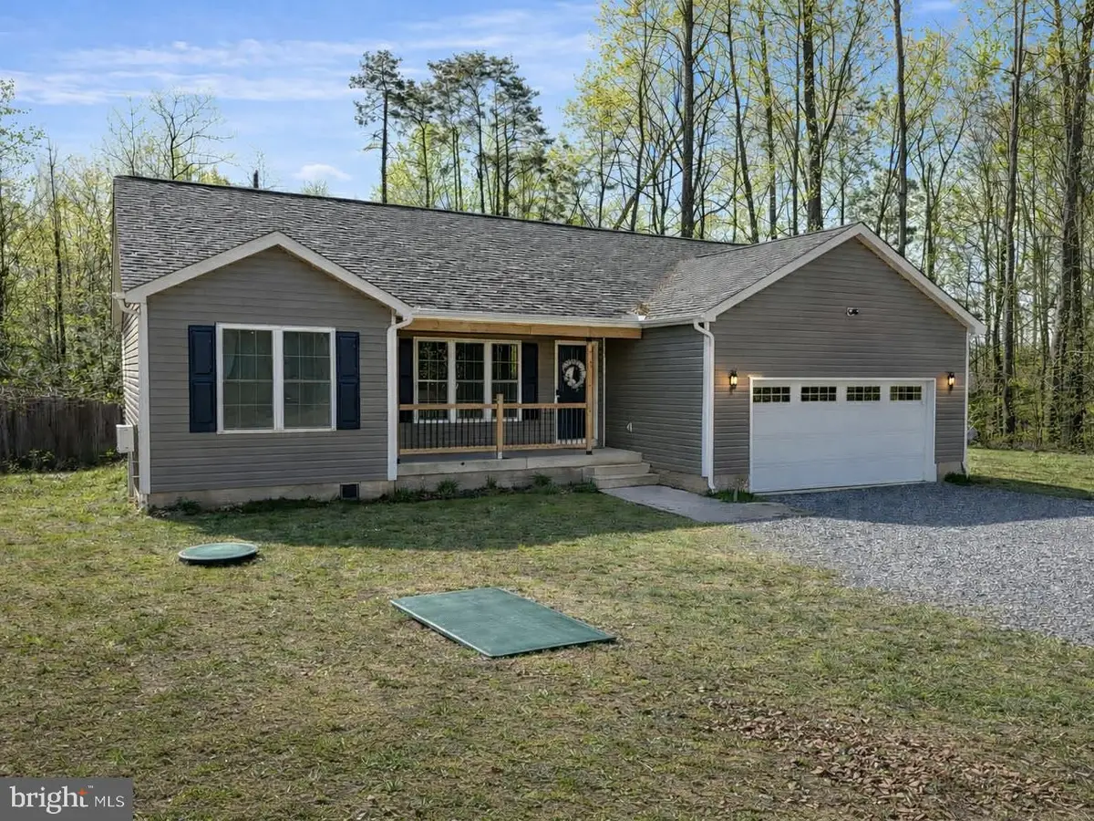 210 Lexington Dr, Ruther Glen, VA 22546 - #1