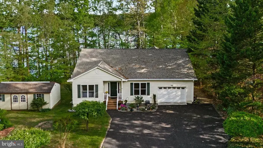8 Franklin Cv, Ruther Glen, VA 22546 - #2