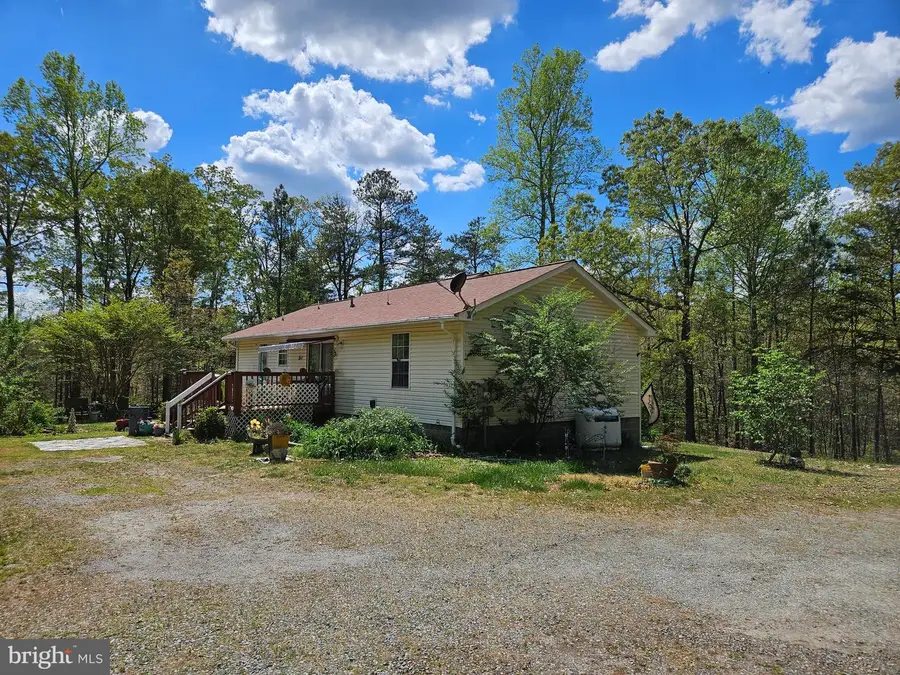 11455 Railroad Ln, Ruther Glen, VA 22546 - #3