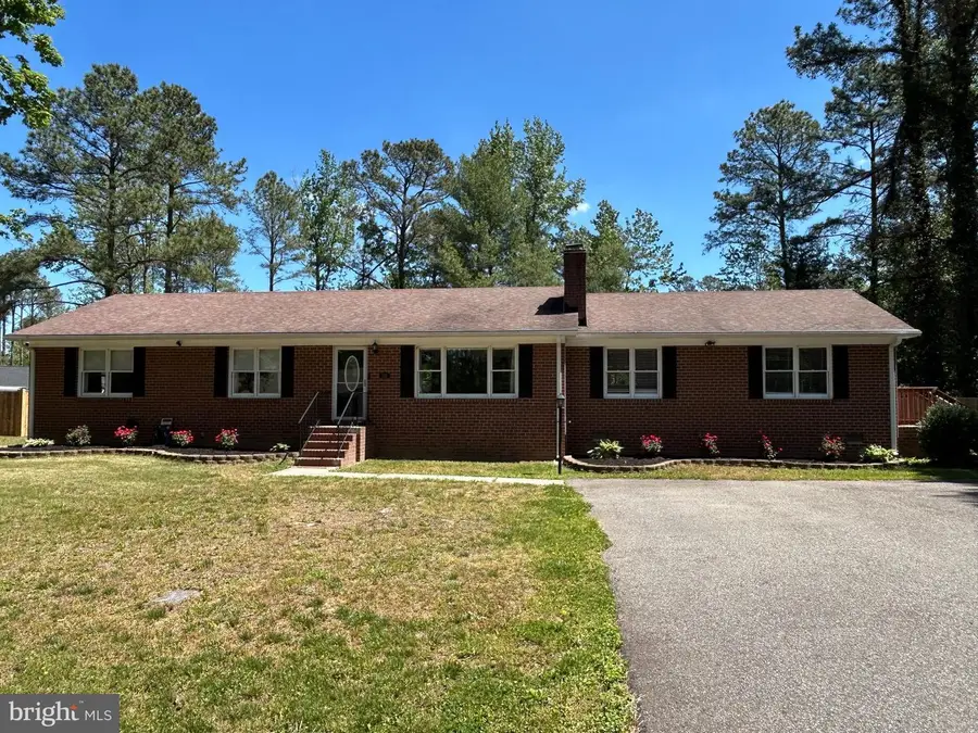 736 Annapolis Dr, Ruther Glen, VA 22546 - #2