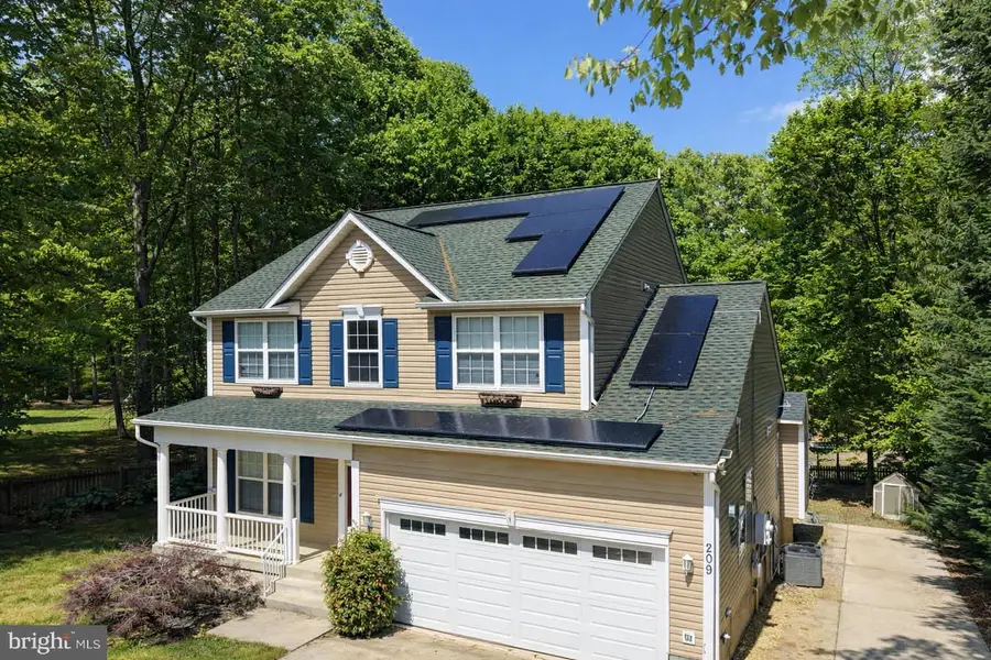 209 Estate Dr, Ruther Glen, VA 22546 - #2