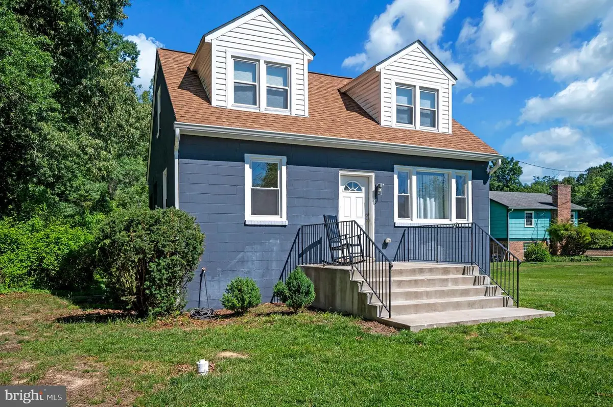 16036 Rogers Clark Blvd, Bowling Green, VA 22427 - #1