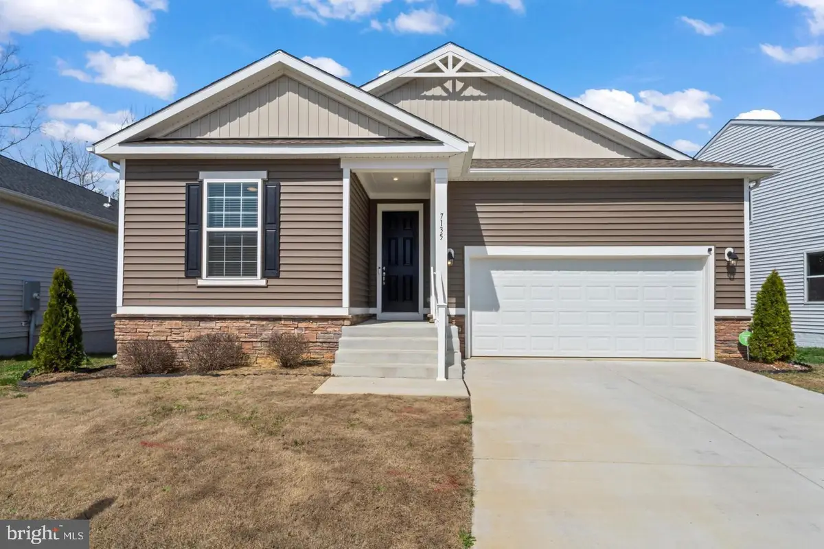 7135 State Way, Ruther Glen, VA 22546 - #1