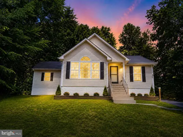 241 Land Or Dr, RUTHER GLEN, VA 22546