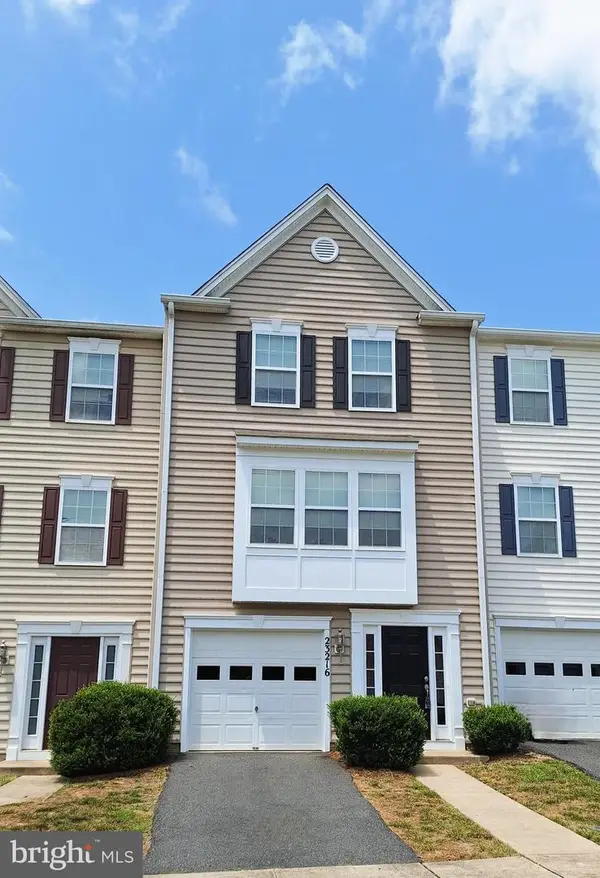 23216 Westwood Ct, RUTHER GLEN, VA 22546