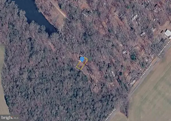 111 Skinkers Neck Rd, RAPPAHANNOCK ACADEMY, VA 22538
