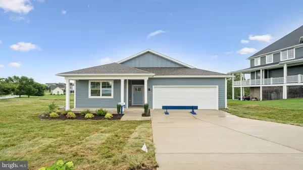 17411 Riverside Dr, RUTHER GLEN, VA 22546