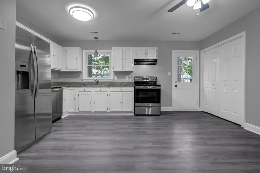 256 Manchester Dr, Ruther Glen, VA 22546 - #3