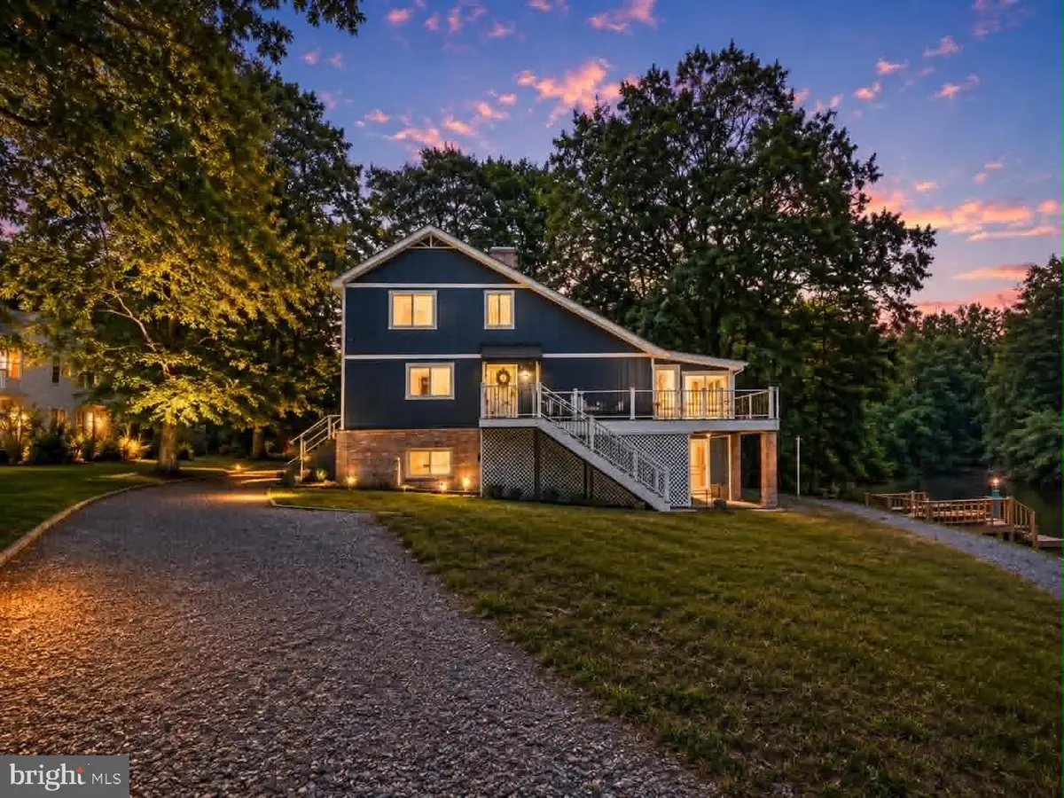 340 Land Or Dr, Ruther Glen, VA 22546 - #1