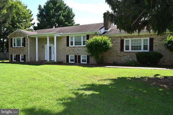 822 Back St, PORT ROYAL, VA 22535