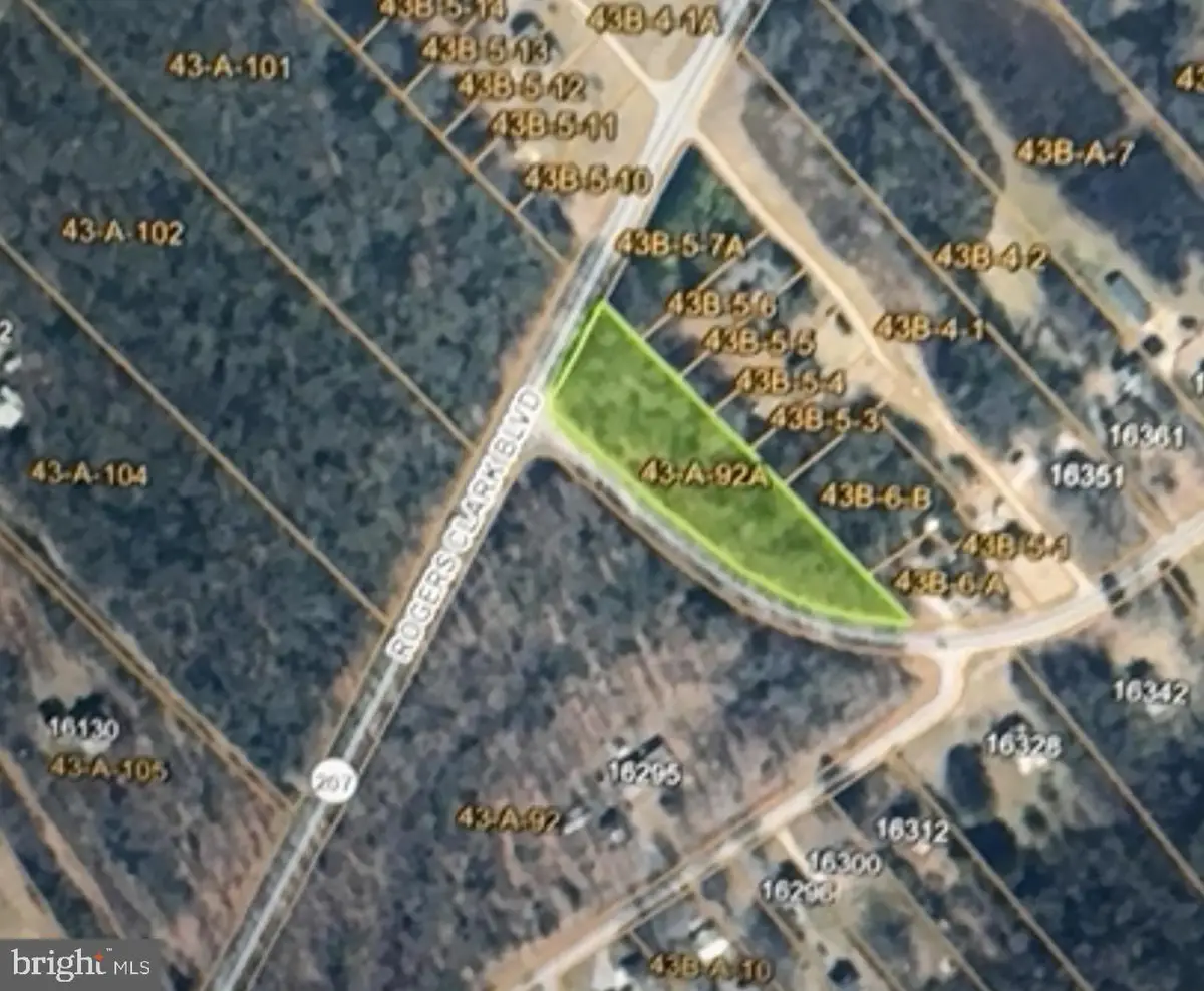 Milford St, Bowling Green, VA 22427 - #1