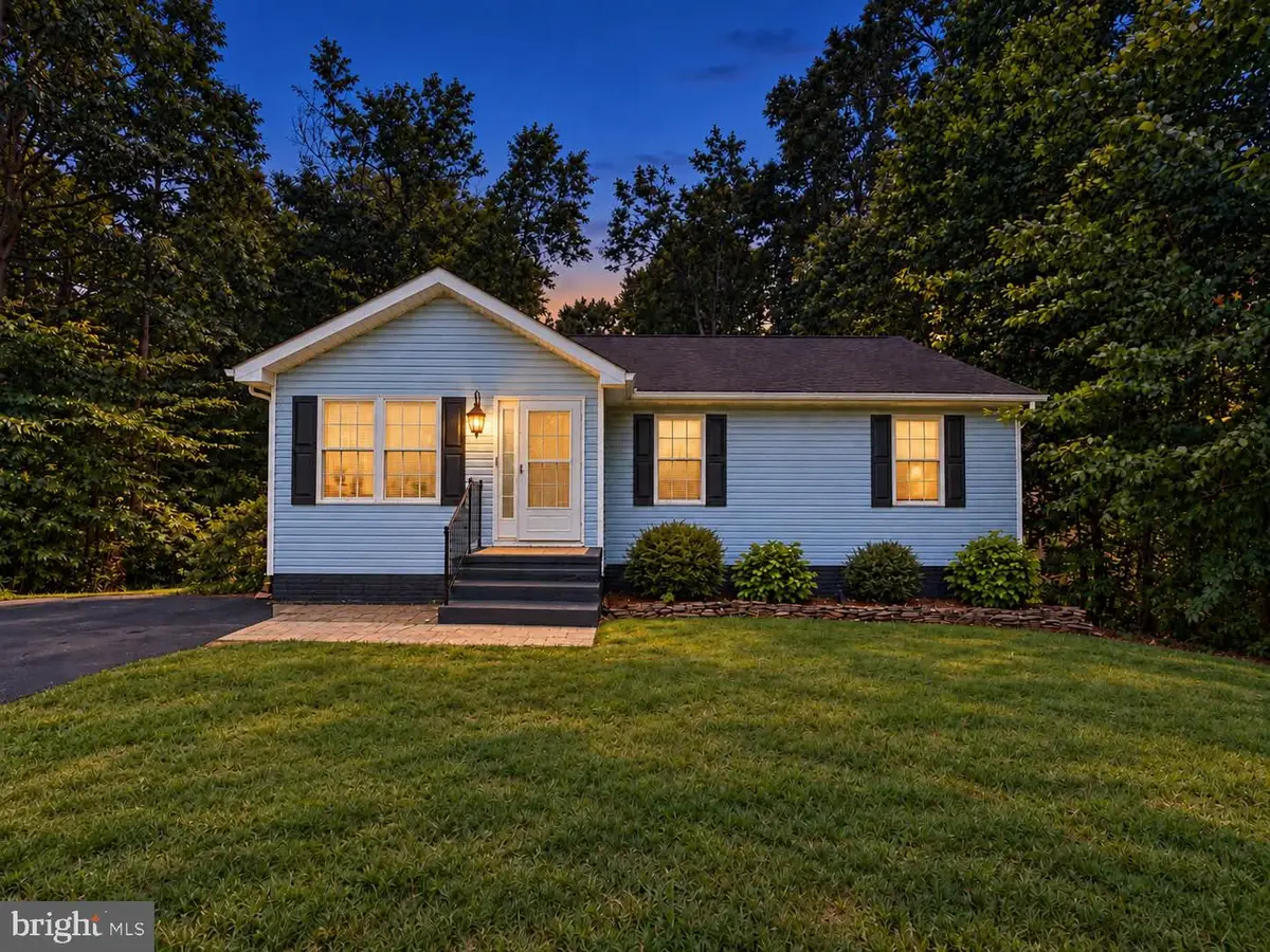 316 Land Or Dr, Ruther Glen, VA 22546 - #1